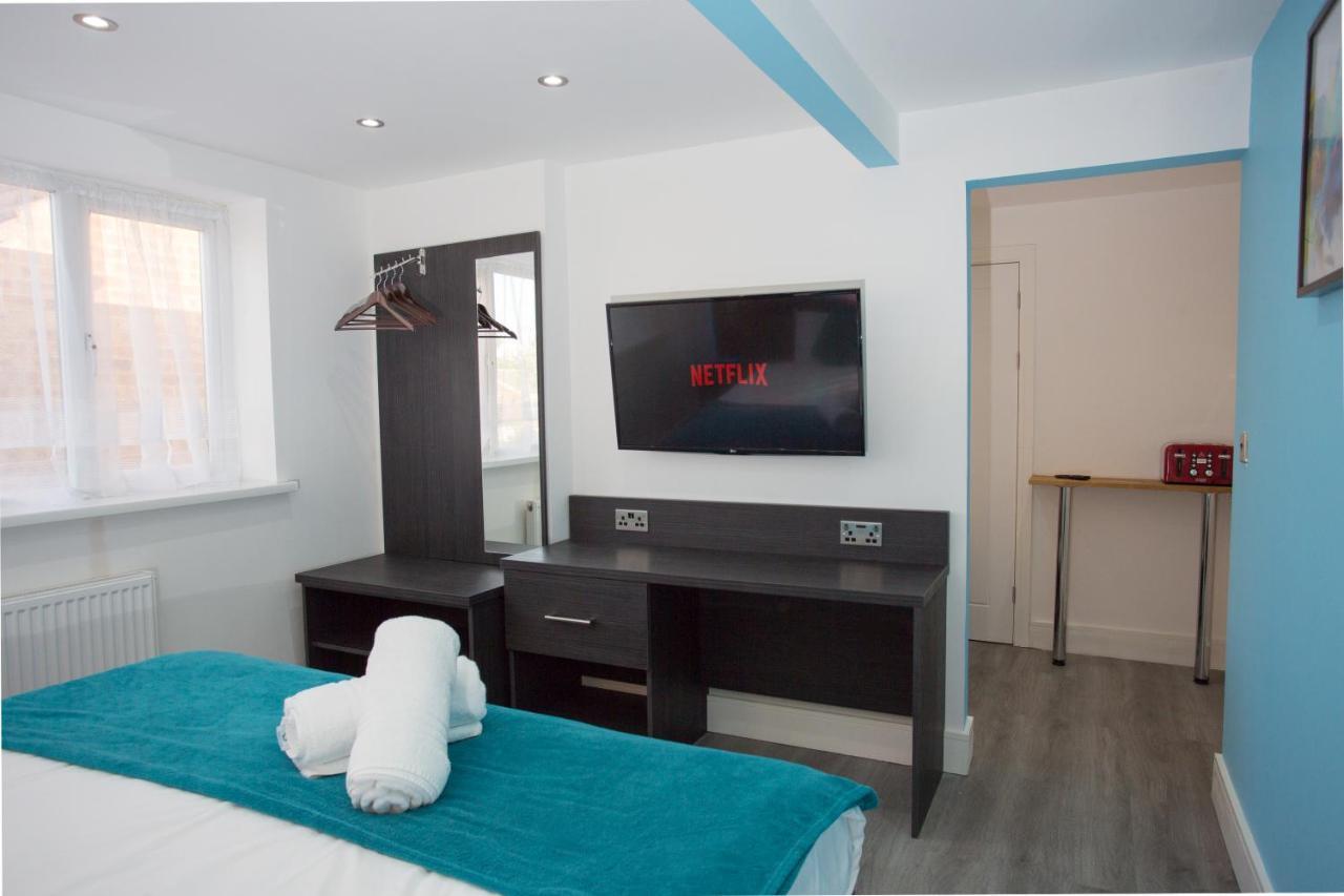 Legoland Heathrow Windsor Apartment Hotel Slough Eksteriør bilde