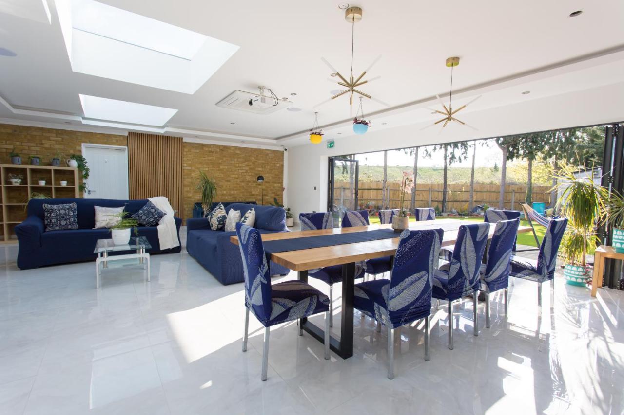 Legoland Heathrow Windsor Apartment Hotel Slough Eksteriør bilde