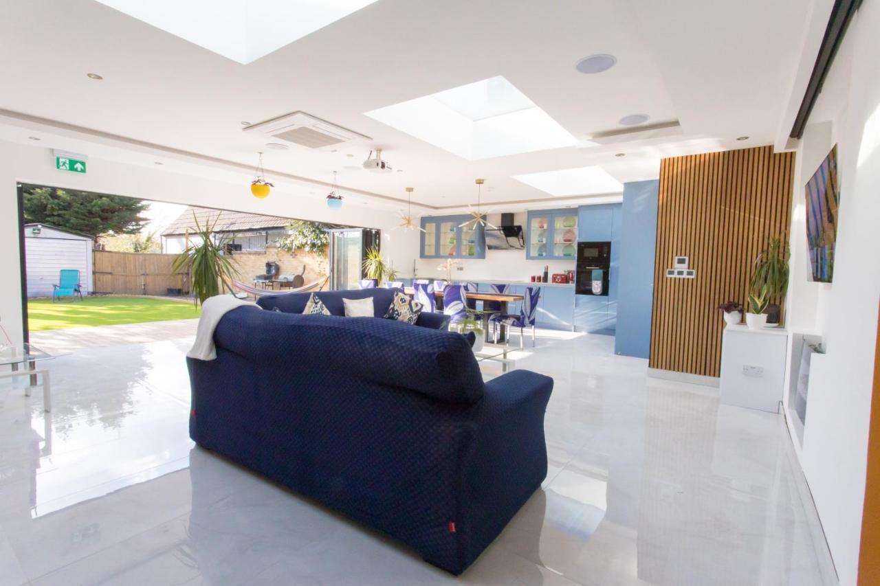 Legoland Heathrow Windsor Apartment Hotel Slough Eksteriør bilde