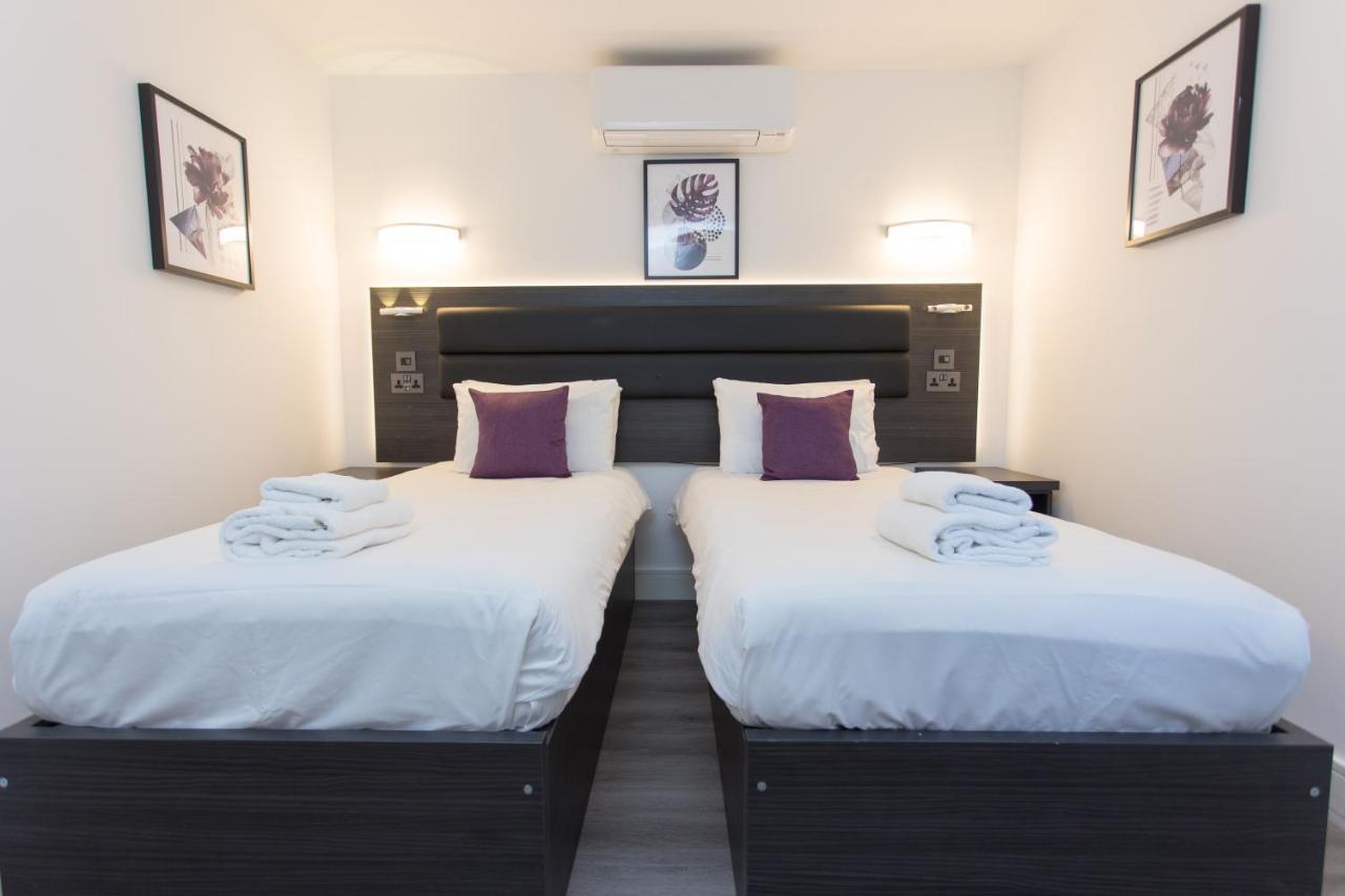 Legoland Heathrow Windsor Apartment Hotel Slough Eksteriør bilde