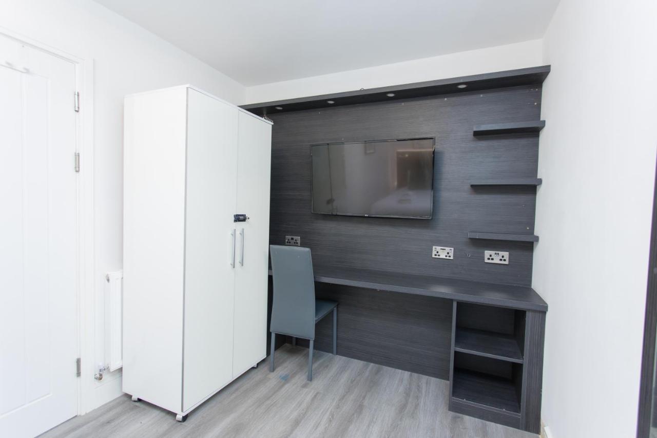 Legoland Heathrow Windsor Apartment Hotel Slough Eksteriør bilde